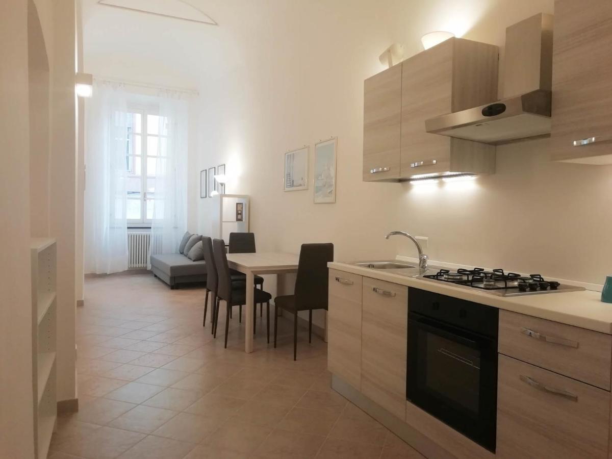 Mistrangelohome 5 - Appartamento In Pieno Centro Savona Ngoại thất bức ảnh