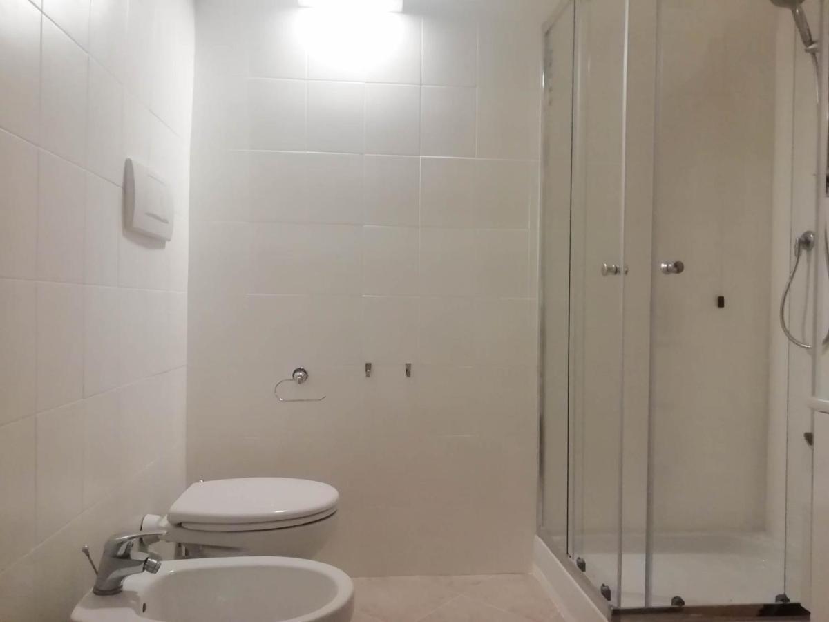 Mistrangelohome 5 - Appartamento In Pieno Centro Savona Ngoại thất bức ảnh