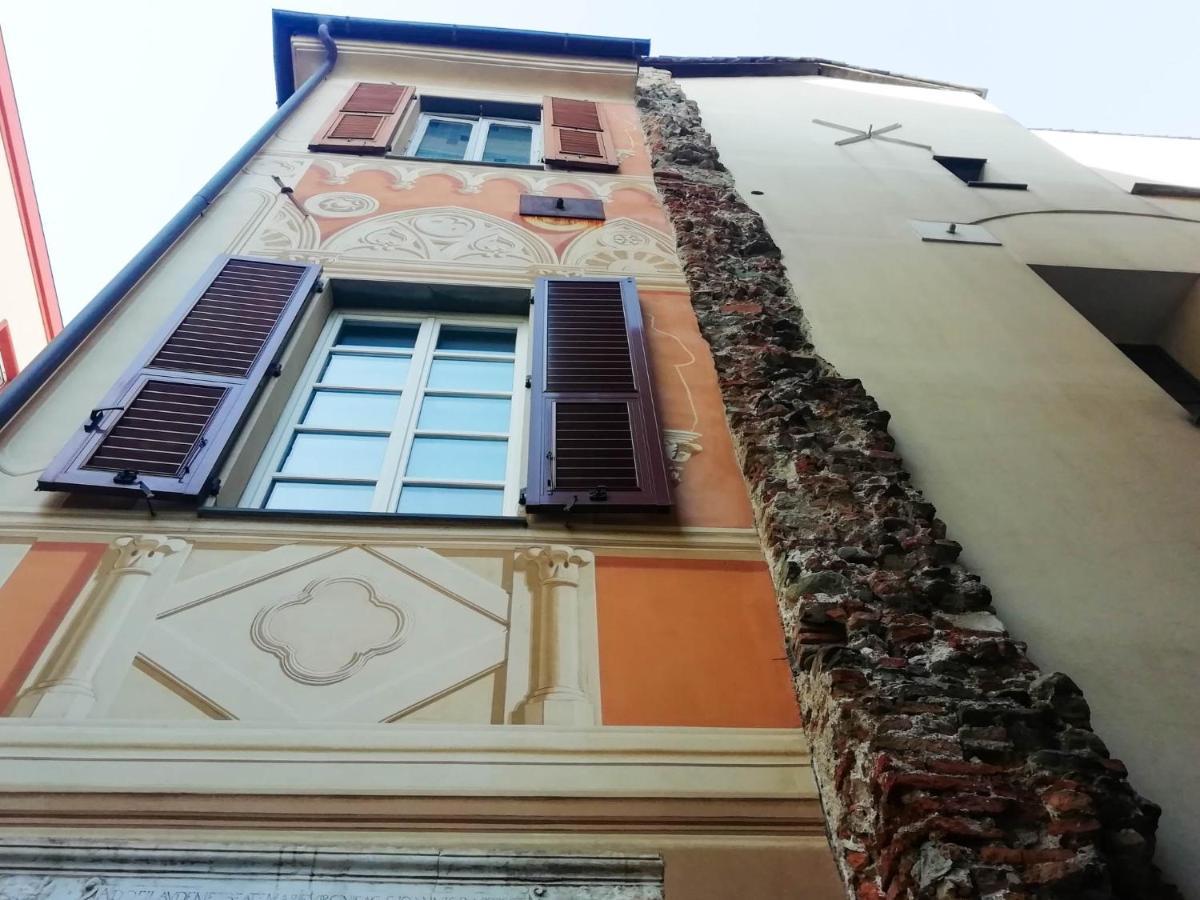 Mistrangelohome 5 - Appartamento In Pieno Centro Savona Ngoại thất bức ảnh